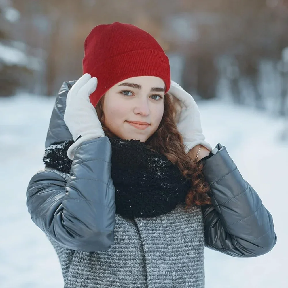 25 Pack Winter Beanie Hats Bulk for Men Women Knit Caps Cold Weather Warm - Picture 5 of 6